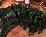 A picture of step 3 of Kale, walnut and anchovy pasta.