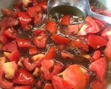 A picture of step 4 of Kashmiri Tomato and Capsicum chutney.