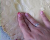 Foto del paso 3 de la receta: Tarta De membrillo con crema y frutilla
