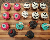 Foto del paso 19 de la receta: Cupcakes Halloween👻😈🧛‍♀️🧟‍♀️🧙‍♀️