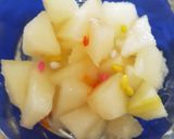 A picture of step 3 of Sweet melon.