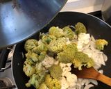 Foto del paso 4 de la receta: Verduras salteadas estilo oriental con quinoa