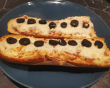 A picture of step 5 of Cheese Baguette Pizza 🍕.