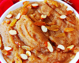 हलवा पूड़ी (Halwa Poori recipe in Hindi) रेसिपी चरण 7 फोटो