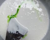 Foto langkah ke 2 dari resep Mochi Pandan Isi Kacang Hijau.