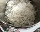 A picture of step 2 of Coriander Coconut Chutney (Karnataka Special Coconut Chutney).