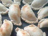 Empanadas de atún con masa de limón