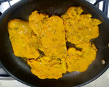 Foto del paso 2 de la receta: Filetes de pavo en salsa de limón