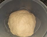 Foto del paso 4 de la receta: Medialunas de Manteca🥐