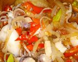 Foto langkah ke 5 dari resep Cumi +Pete asam Manis pedas.