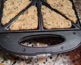 A picture of step 6 of Oats Toast.