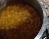 A picture of step 2 of Roasted chickpeas.