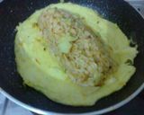 Foto langkah ke 8 dari resep Omurice (Omelet Nasi goreng).