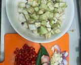 Foto langkah ke 1 dari resep Balado Terong.