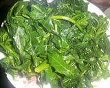 Foto langkah ke 1 dari resep Urab daun pepaya jepang mix tempe.