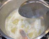 A picture of step 3 of Milk soup with salmon and cod.