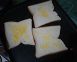 Foto langkah ke 1 dari resep Roti bakar telur.