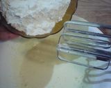 Foto langkah ke 2 dari resep Kue Cubit Lembut.