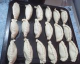 Foto del paso 9 de la receta: Empanadas de solo 3 Ingredientes