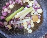Foto langkah ke 4 dari resep Asem-Asem Daging dan Balungan Sapi.