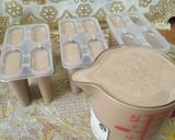 Foto langkah ke 3 dari resep *Es krim stick susu coklat*.