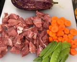 Foto del paso 1 de la receta: Ragout de pavo con verduras
