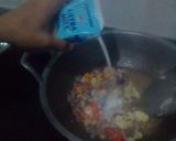 Foto langkah ke 2 dari resep Soup ayam kacang merah kari susu simple cuma iris"cemplung" aja.