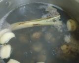 Foto langkah ke 2 dari resep Sup Kerang Bening.