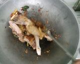 Foto langkah ke 5 dari resep Tongseng Rica Ayam Kampung.