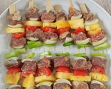 Foto langkah ke 3 dari resep Sate Daging Sapi Masak Teflon.