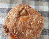 Foto del paso 4 de la receta: Galletas de avena, harina integral y fruta abrillantada