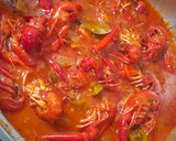 Foto del paso 5 de la receta: Cangrejo de río en salsa de vermut blanco de Reus