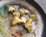 चिकन शेजवान फ्राइड राइस (chicken Schezwan fried rice recipe in marathi) रेसिपी स्टेप 1 फोटो 