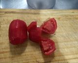 Foto del paso 2 de la receta: Salsa de tomate casera con especias frescas