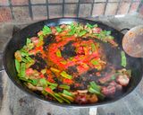 A picture of step 2 of Paella with Vegetables and Pork Ribs.