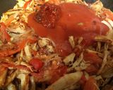 Foto del paso 4 de la receta: Tinga de pollo