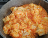 Foto del paso 9 de la receta: Coliflor en salsa de pimientos