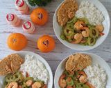 Foto langkah ke 3 dari resep Tumis pare udang.