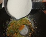 A picture of step 3 of Suji Idli.