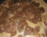 A picture of step 2 of Macaroni and meatballs.