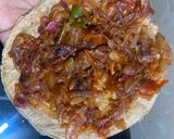 ஆனியன் சப்பாத்தி ரோல் (Onion chappathi roll recipe in tamil) ரெசிபி ஸ்டேப் 4 புகைப்படம்