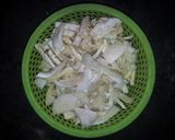 Foto langkah ke 2 dari resep Tumis Jamur Tiram Tempe.