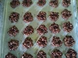 Kue kacang karang
