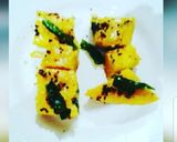 A picture of step 3 of Besan Dhokla🍱.