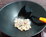 Foto langkah ke 1 dari resep Nasi Goreng Solaria.
