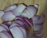 A picture of step 1 of Stir fried Noodles.