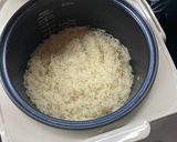 Foto langkah ke 5 dari resep Nasi Ayam Jamur RICE COOKER.