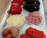 A picture of step 1 of Oven-Baked Stuffed Eggplants and Red Peppers.
