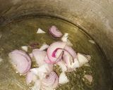 A picture of step 4 of White rice with miyan alayyahu.