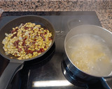 Foto del paso 2 de la receta: Orecchiette con habitas y jamón